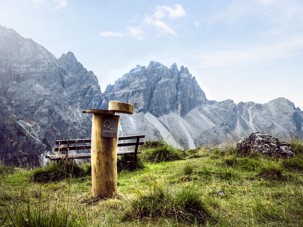Nachhaltiger Urlaub Tirol Anreise mit der Bahn nach Fulpmes